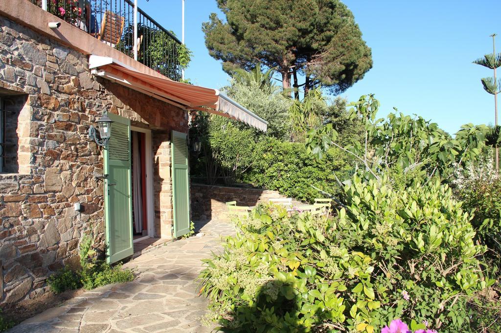 Villa Carpe Diem Le Lavandou Room photo